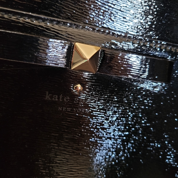 kate spade ♠️ Black & Gold Crossbody Patent Purse - Picture 7 of 14